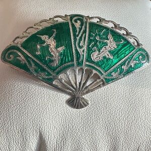 Vintage Siam Sterling Silver Green Enamel Fan Style Oriental Dancers Brooch Pin